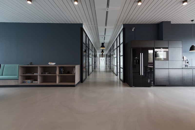 Third-Party vs. In-House Concierge Services: Why New Jersey's Top Buildings Choose Outsourcing
